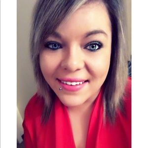 Meet your Posher, Robyn